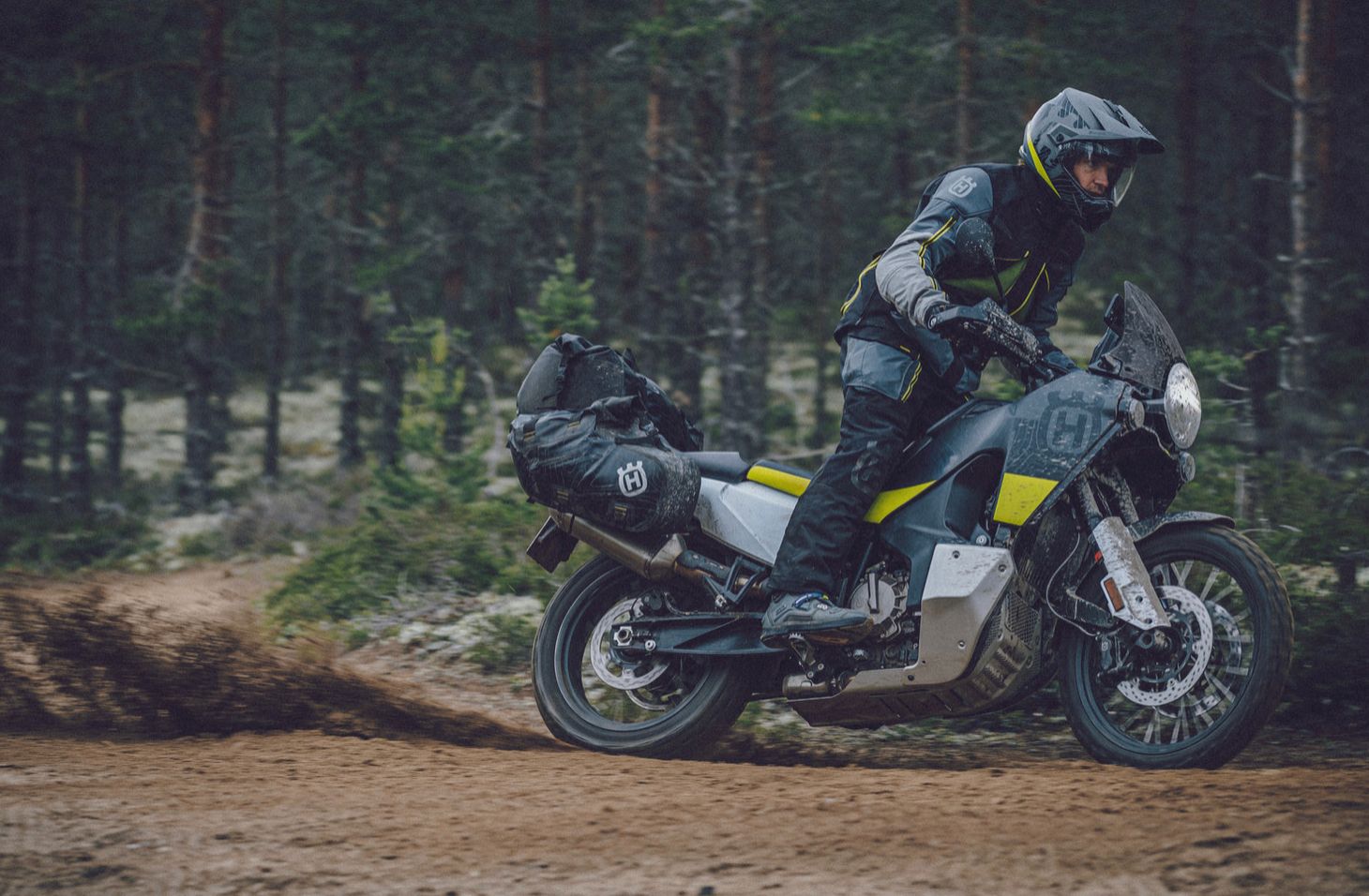 Husqvarna Norden 901 announced, FINALLY!