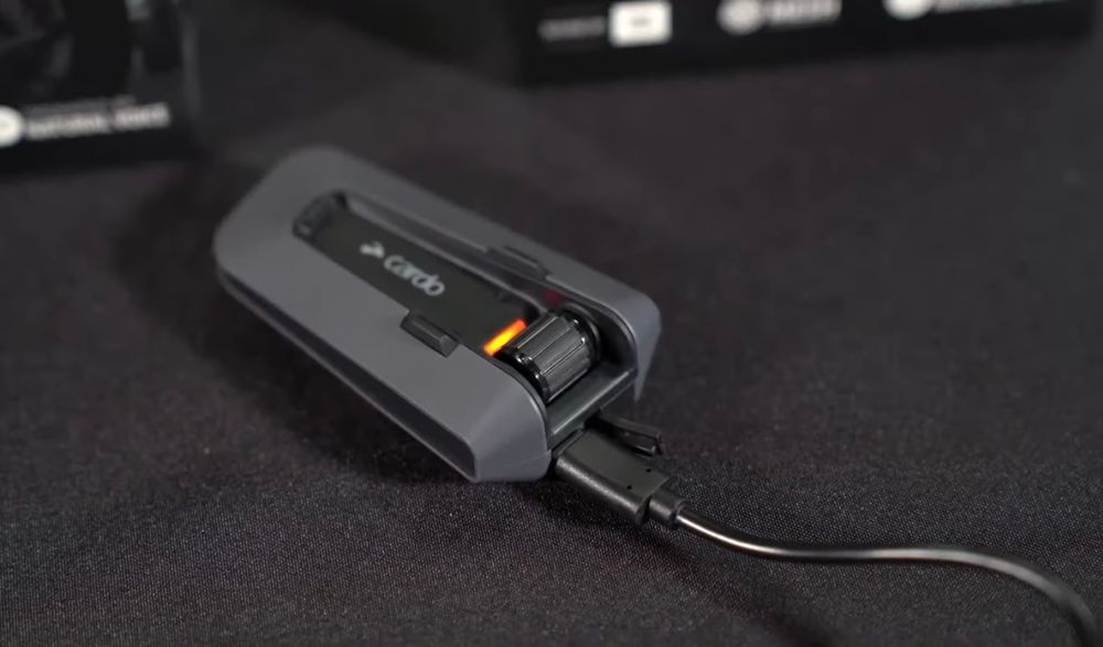 Cardo Packtalk Edge Revealed First Look